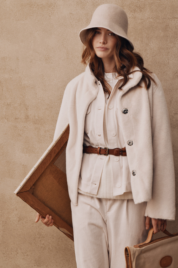 2412 DST FYNCH HATTON WOMEN 02 4016 RET