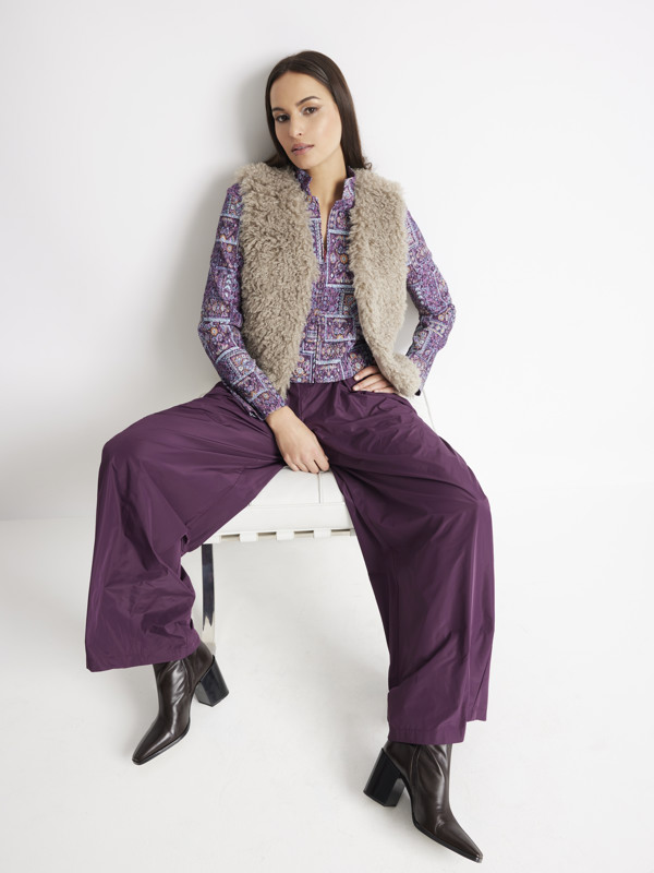 Vest MUWI MU 27 801 Col. 04 Jacket ENJAKI E 15 295 Col. 049 Pants SUTAVO S 41 289 Col. 49 0056Ret