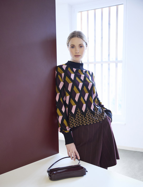 Pullover QUMO Q 34 302 Col. 004 Pant Skirt TESCOR T 31 725 Col. 39 1